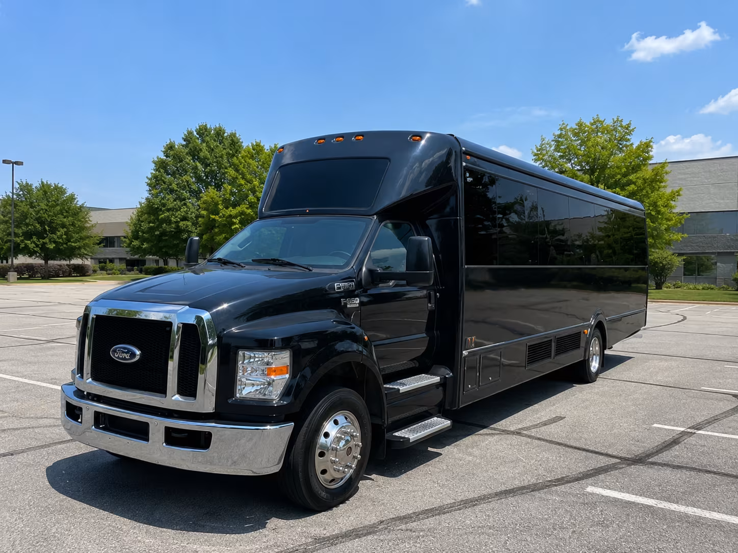 Pasadena Birthday, Sweet 16, & Quinceañera Party Bus Rentals