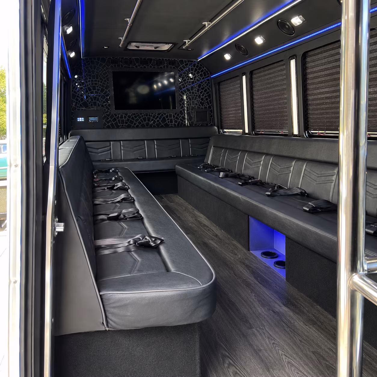Pasadena Prom & Homecoming Transportation group transportation