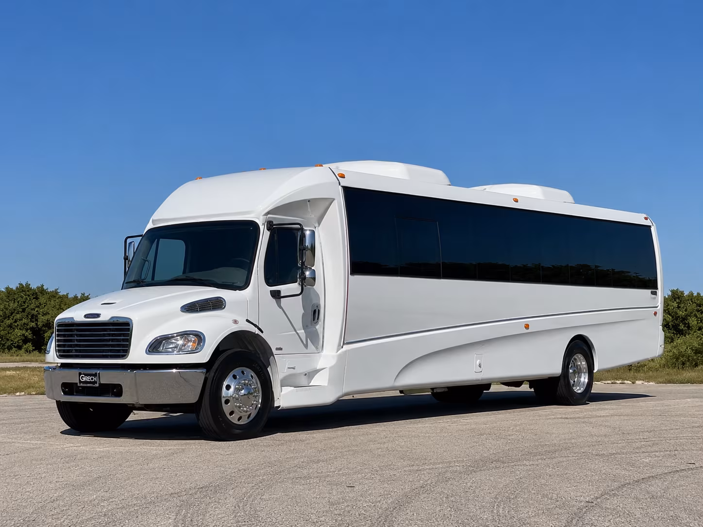 Pasadena Prom & Homecoming Transportation onboard seating