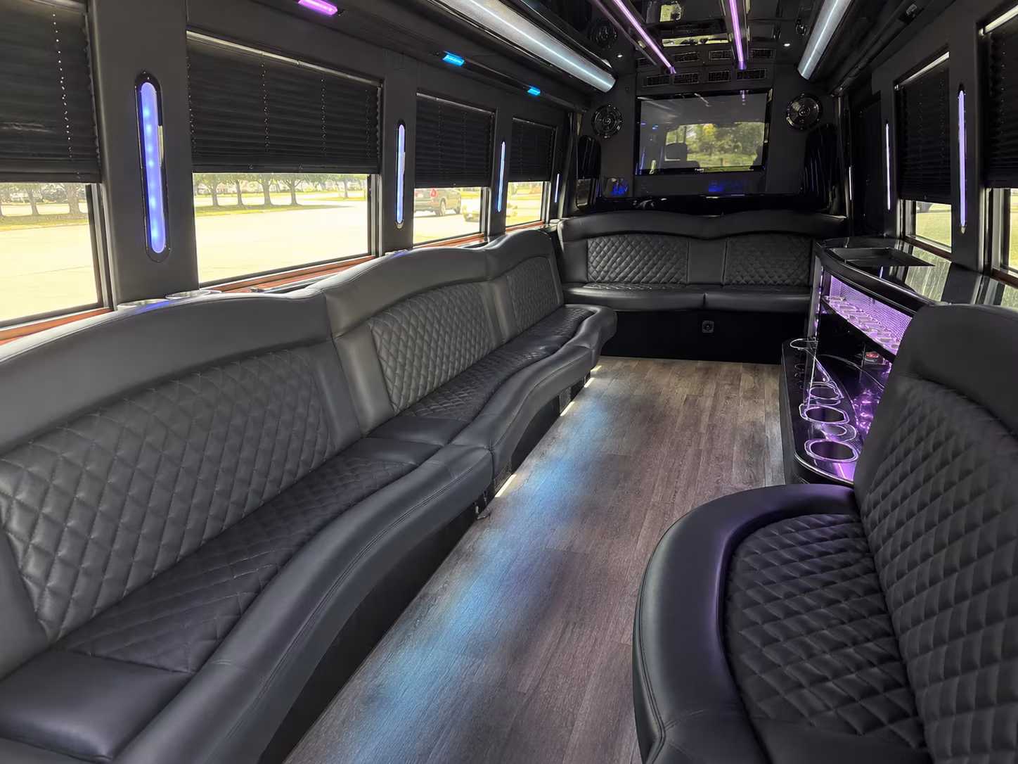 Pasadena Sporting Event Transportation onboard seating